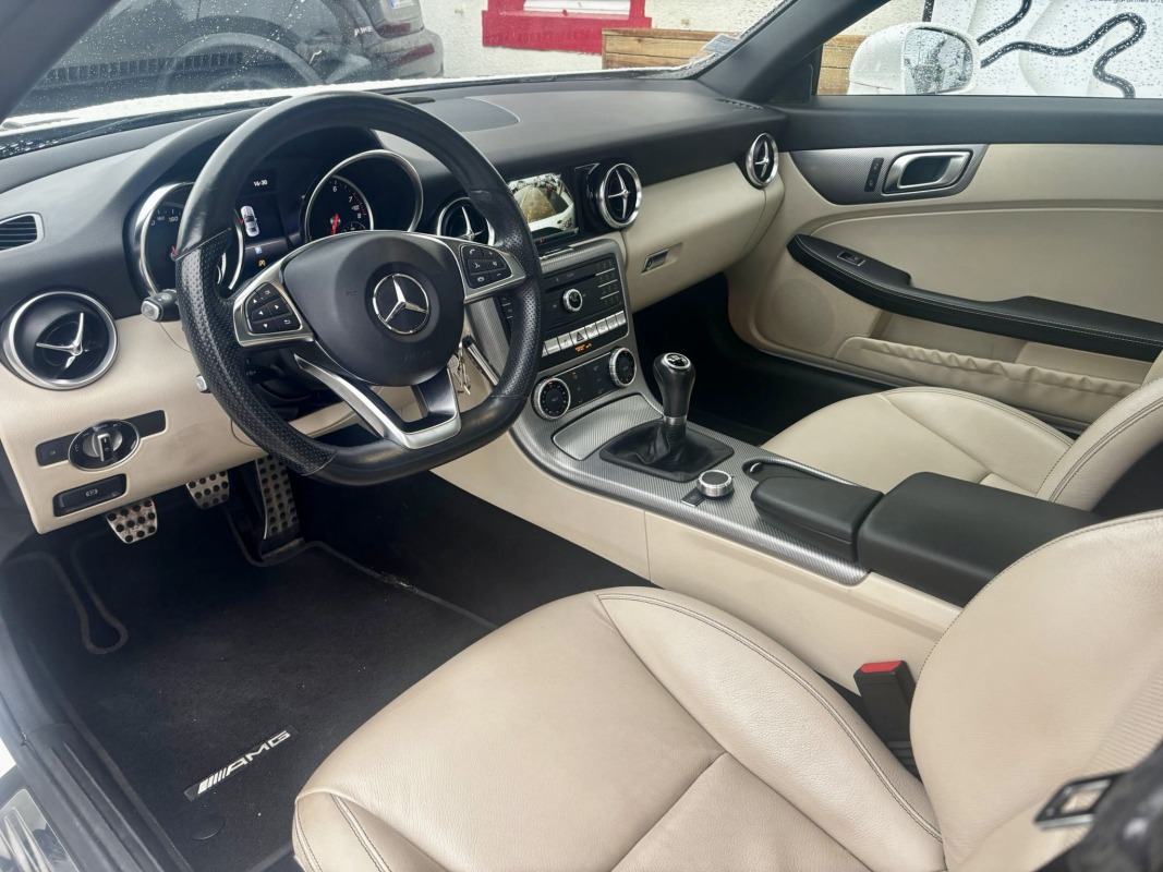 Mercedes SLC — 13