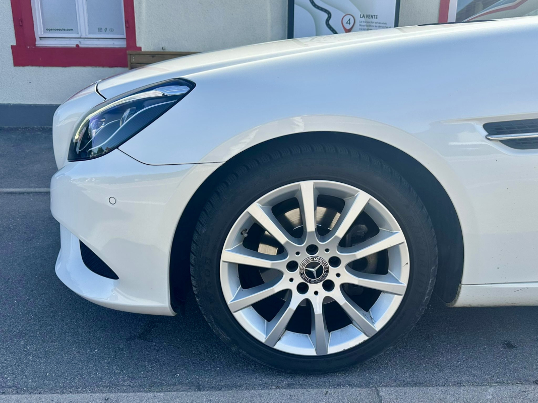 Mercedes SLC — 11
