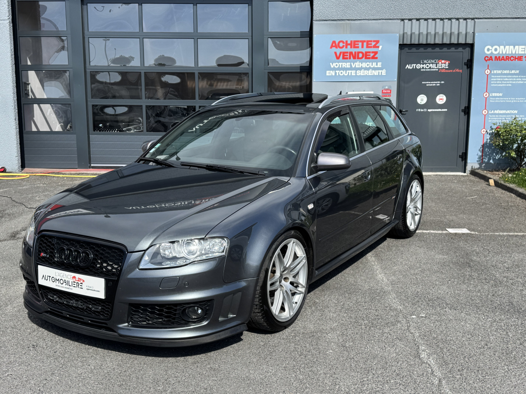 Audi RS4 — 3