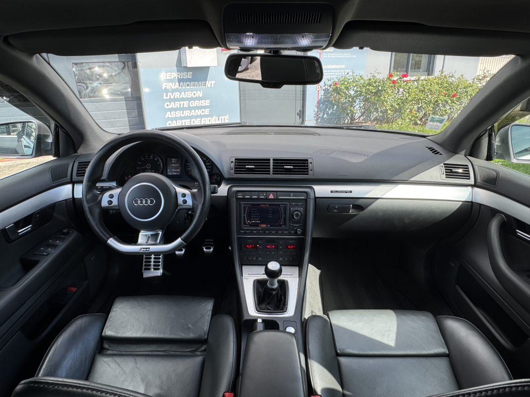 Audi RS4 — 19