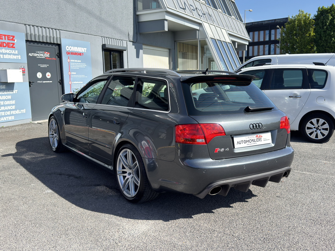 Audi RS4 — 30