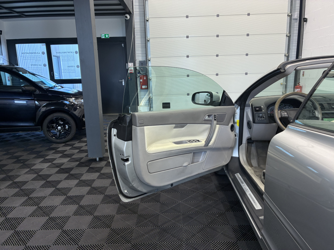 Volvo C70 — 11