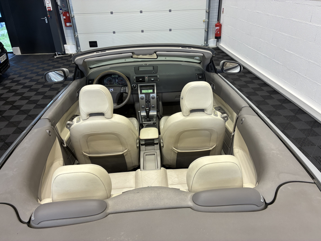 Volvo C70 — 13