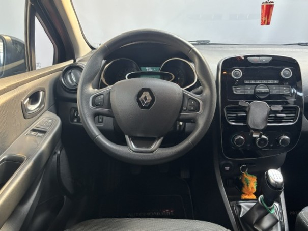 Renault Clio — 25