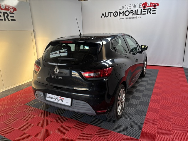 Renault Clio — 10