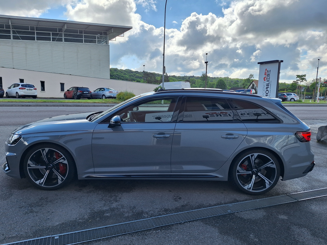 Audi Rs4 Avant — 4