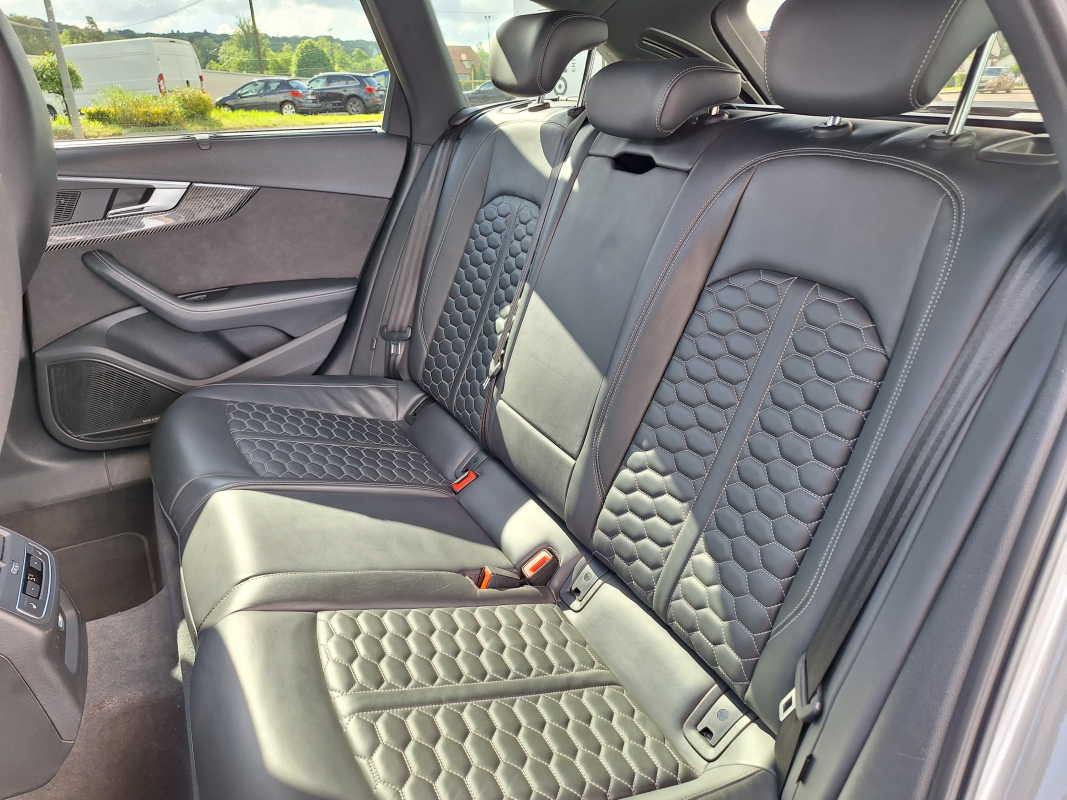 Audi Rs4 Avant — 14