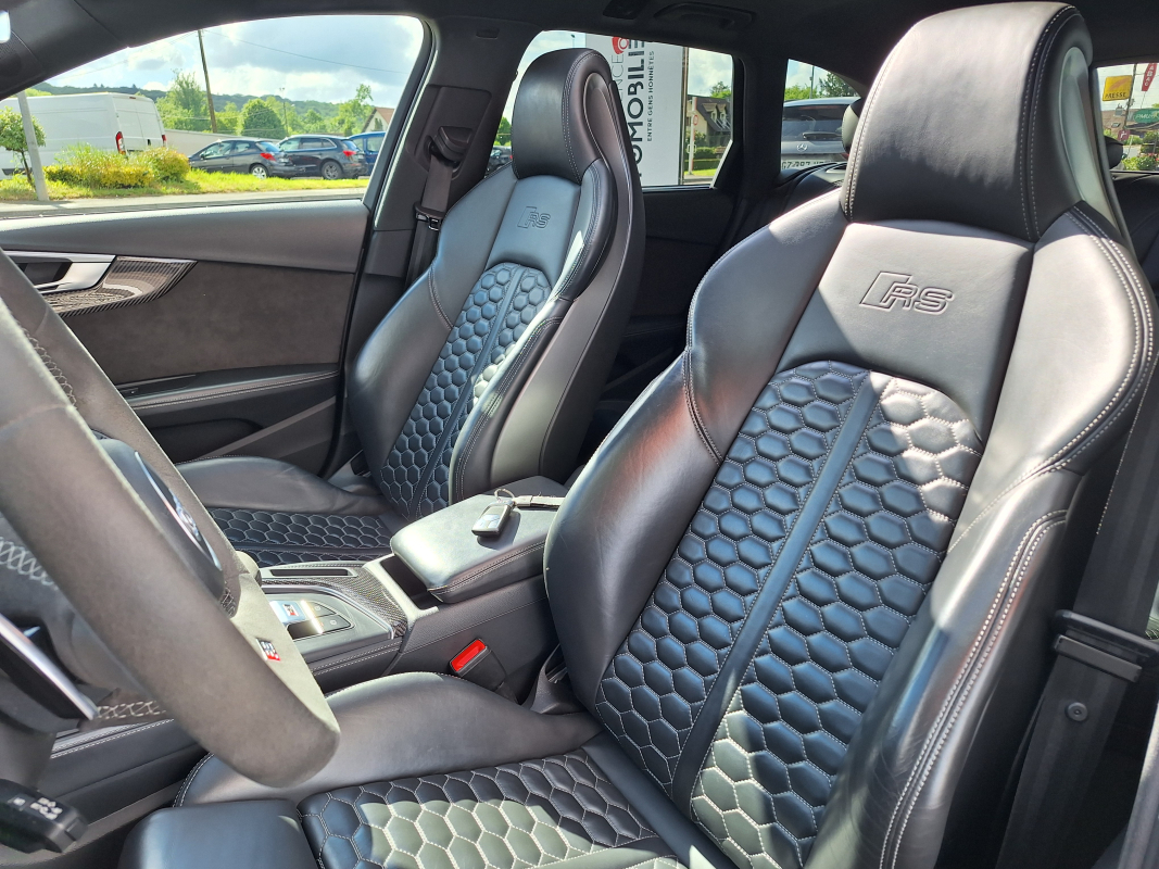 Audi Rs4 Avant — 11