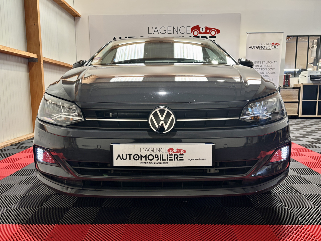 Volkswagen Polo — 2
