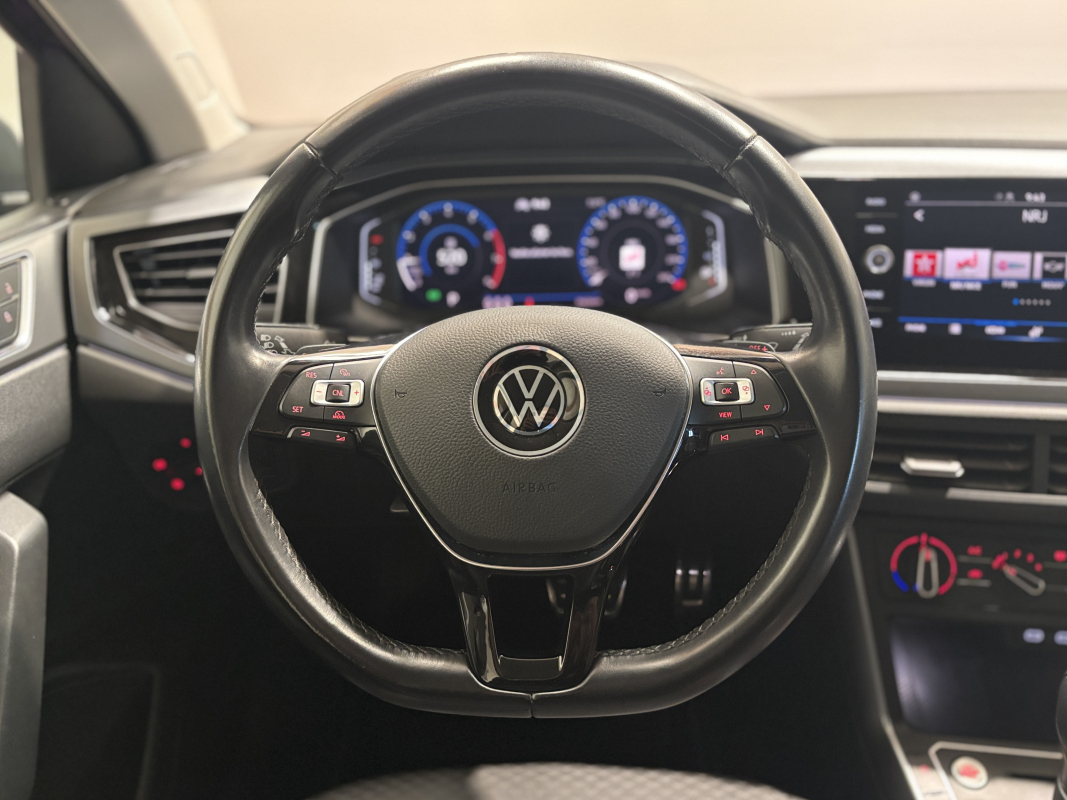 Volkswagen Polo — 17