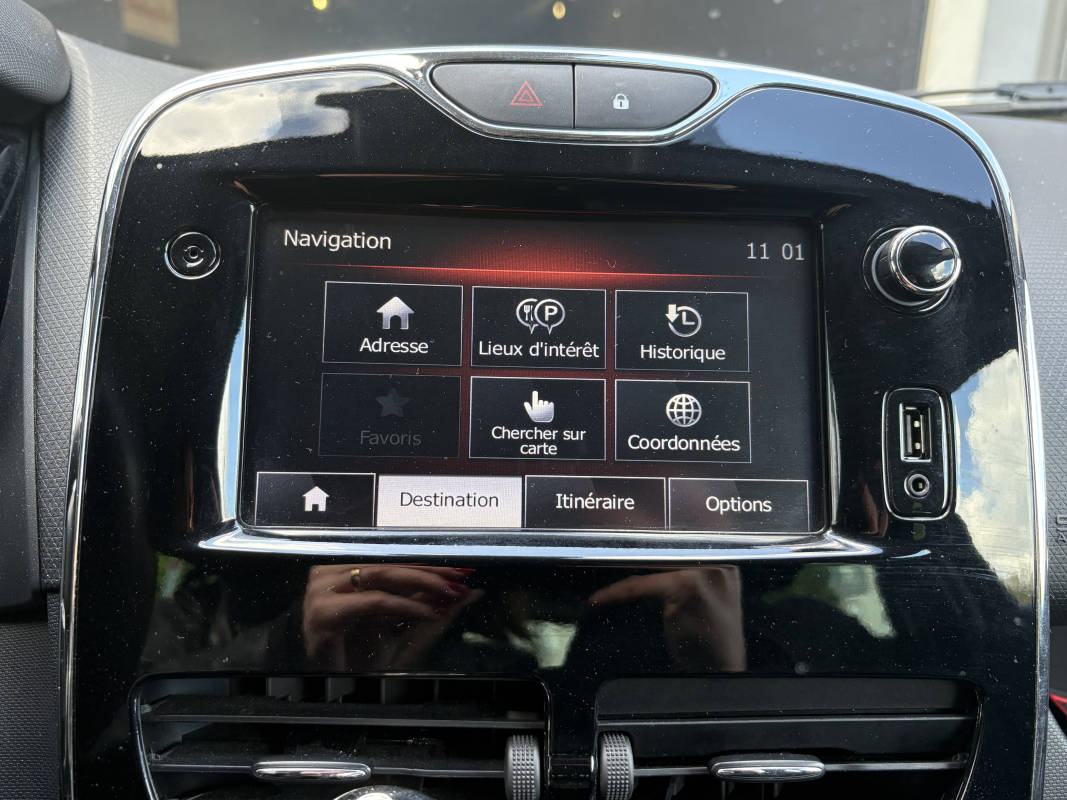 Renault Clio Estate — 21