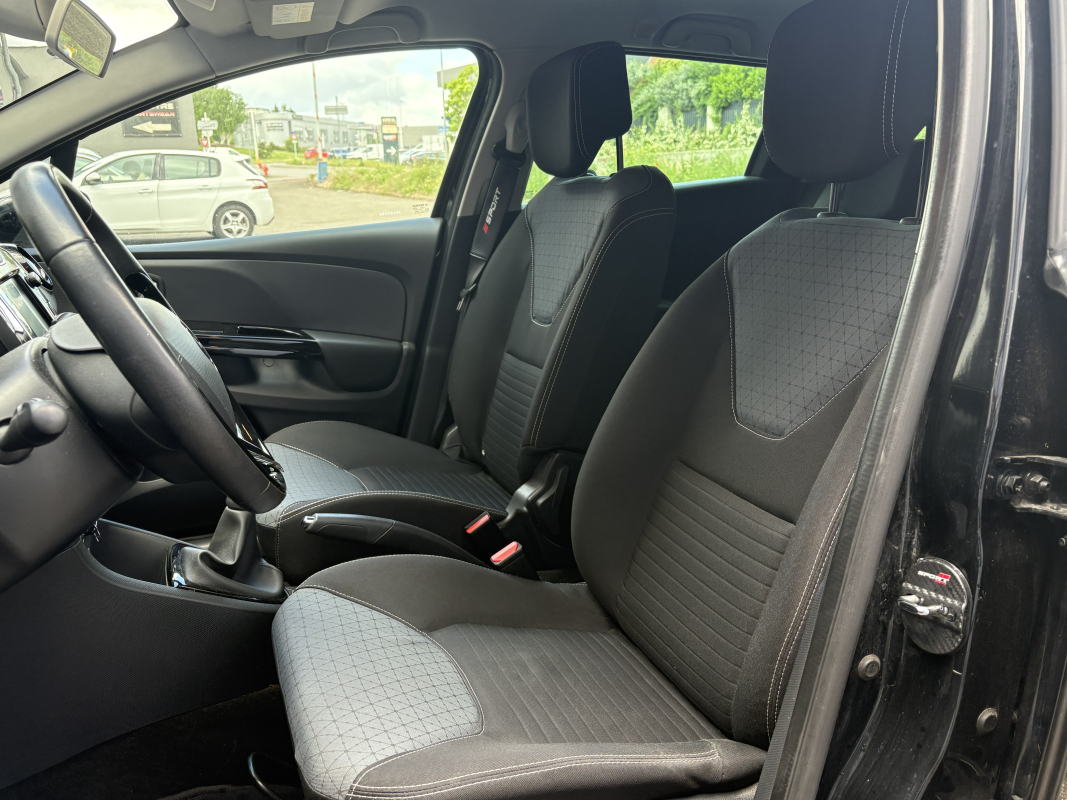 Renault Clio Estate — 4