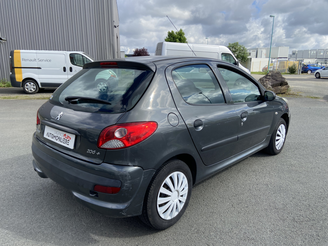 Peugeot 206+ — 6