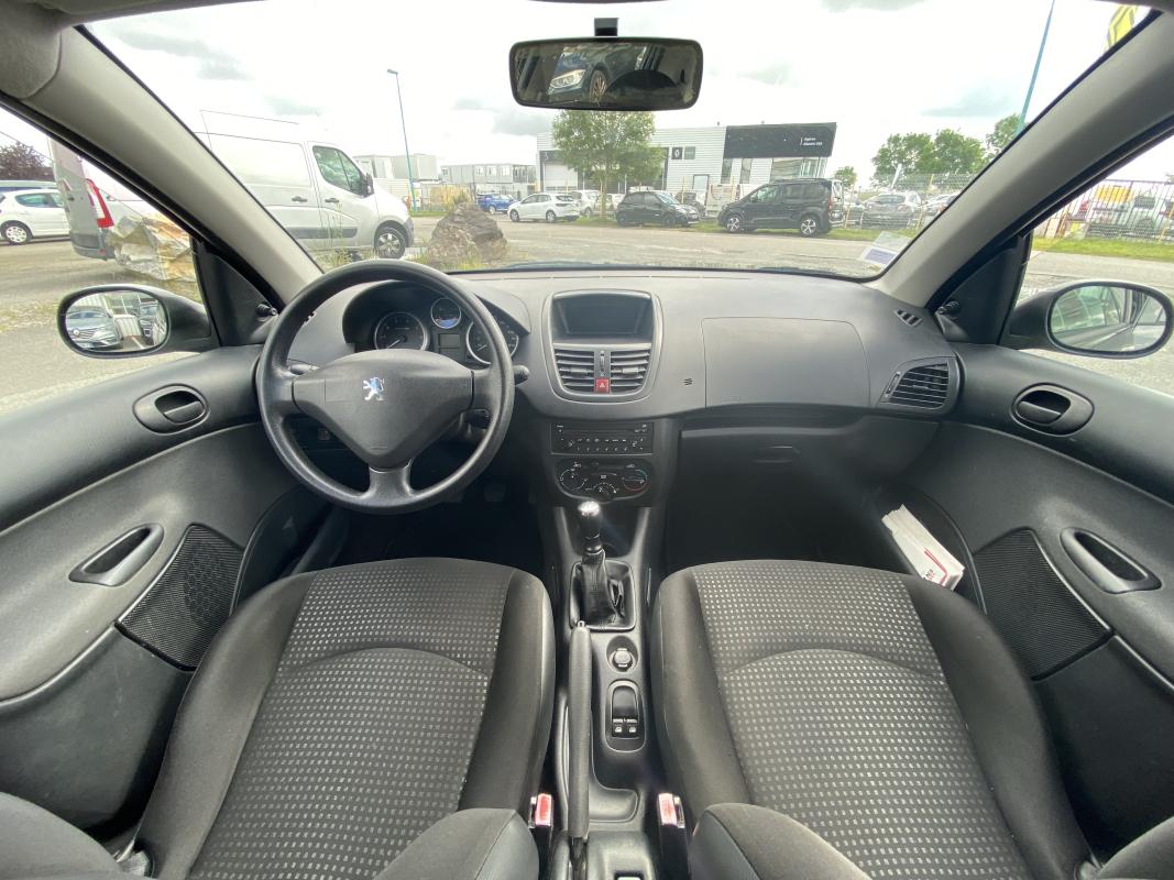 Peugeot 206+ — 17