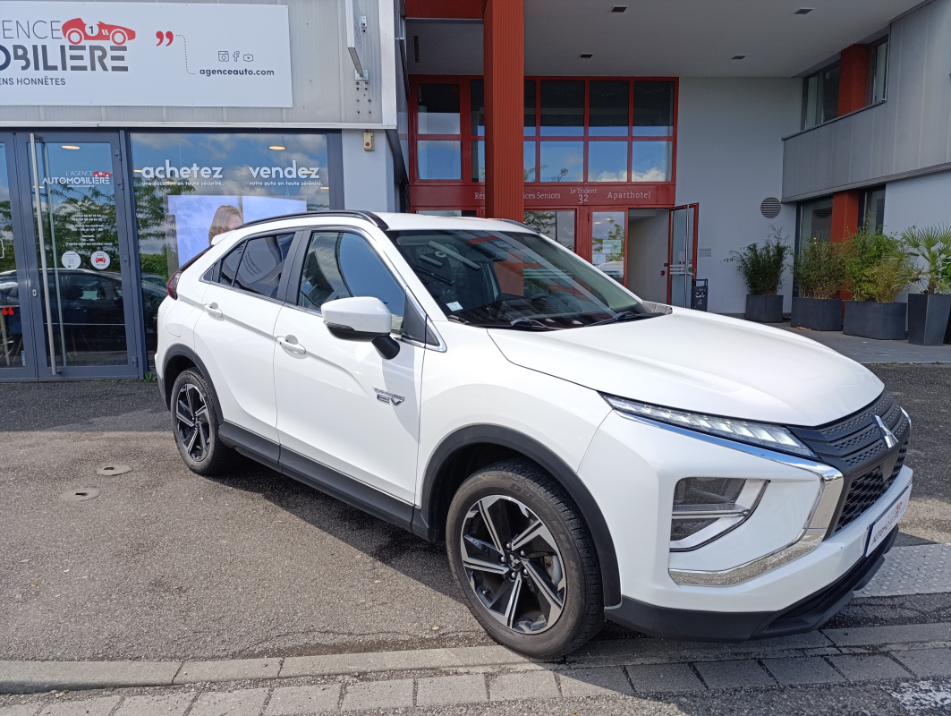 Mitsubishi Eclipse Cross — 2