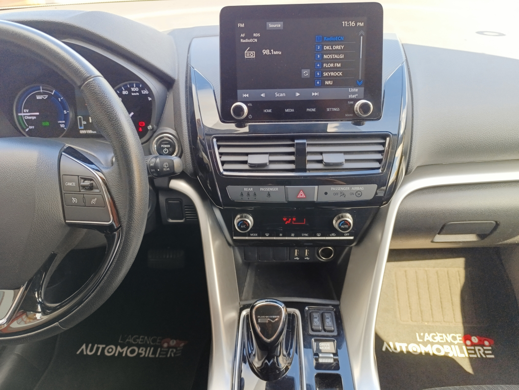 Mitsubishi Eclipse Cross — 21