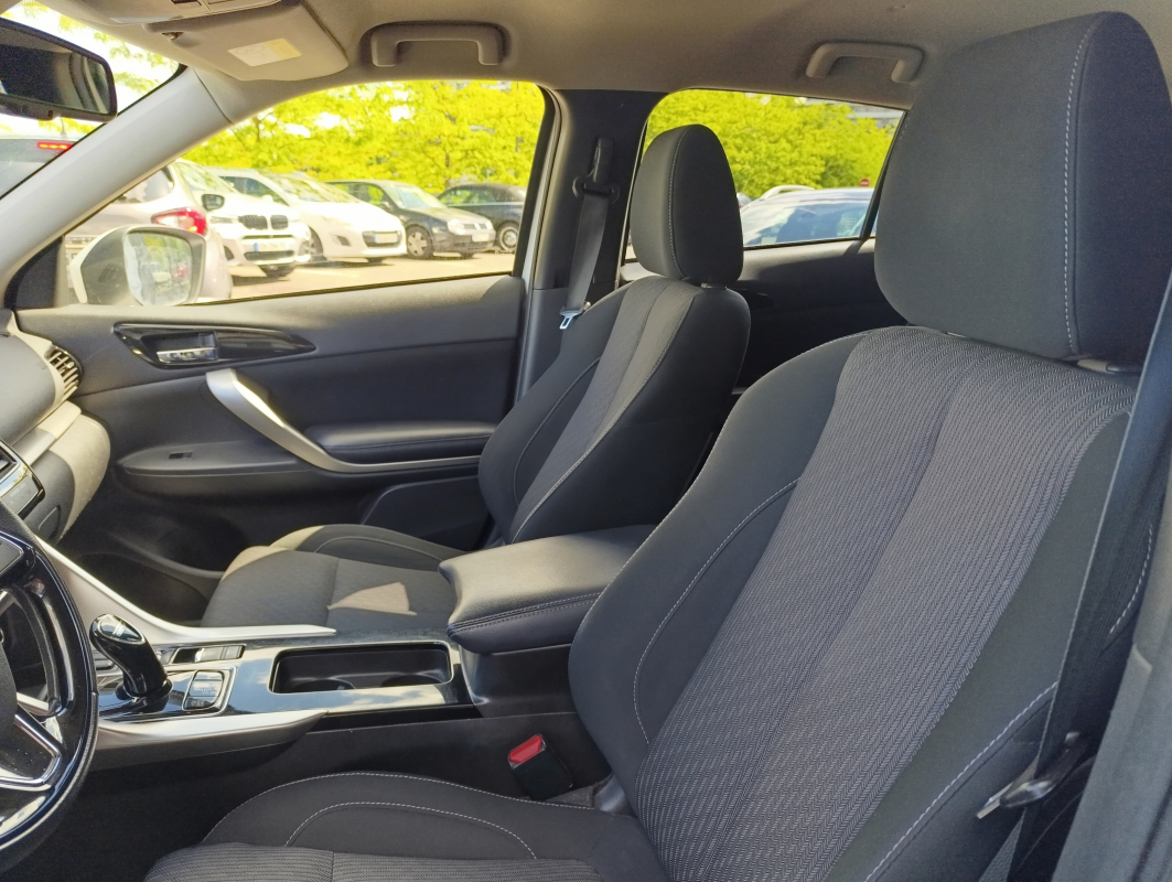 Mitsubishi Eclipse Cross — 23