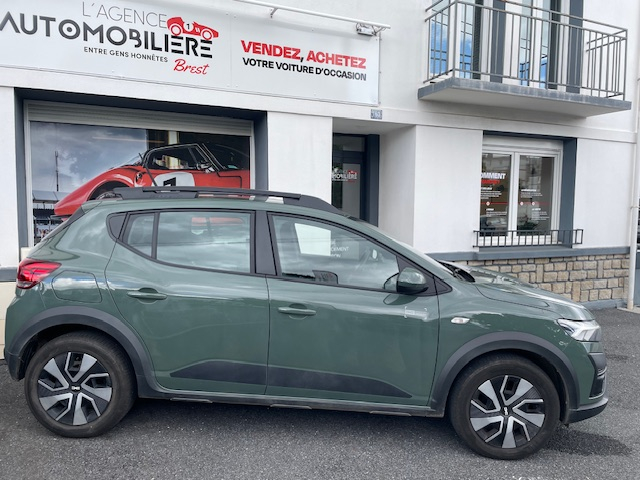 Dacia Sandero — 3