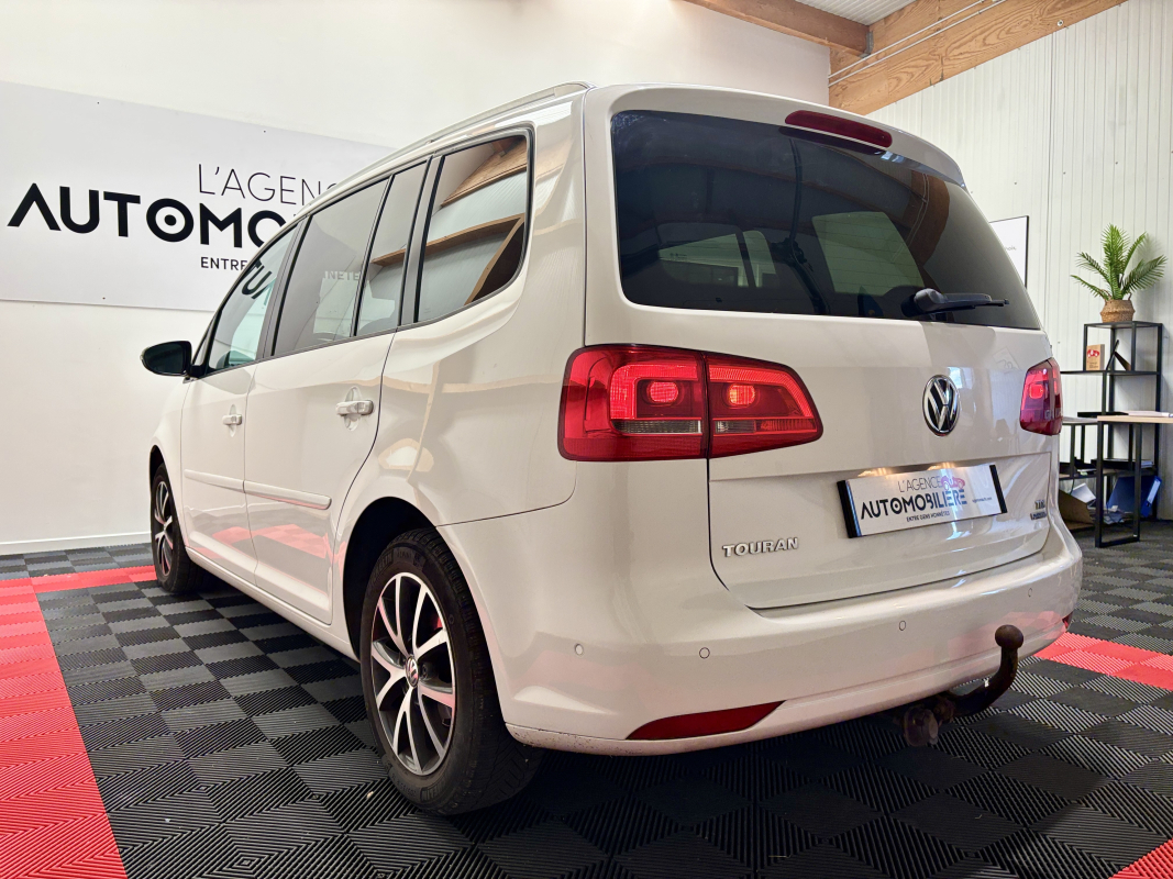 Volkswagen Touran — 7