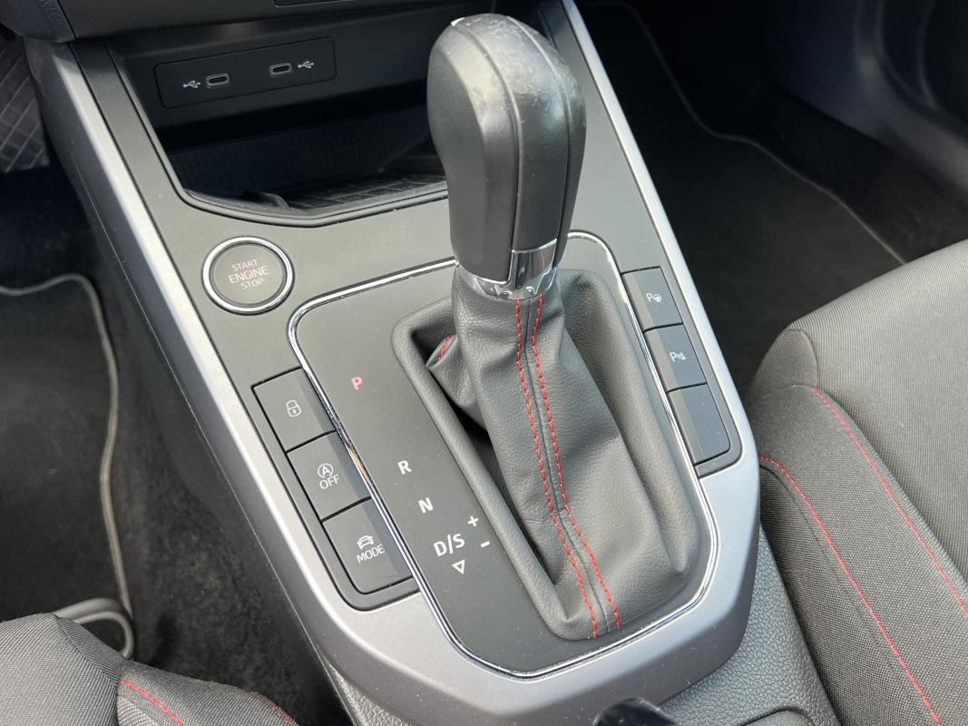 Seat Arona — 23