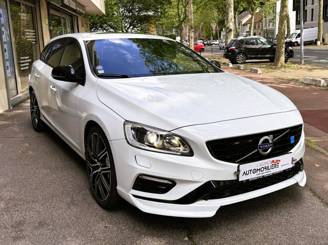 Volvo V60 — 3