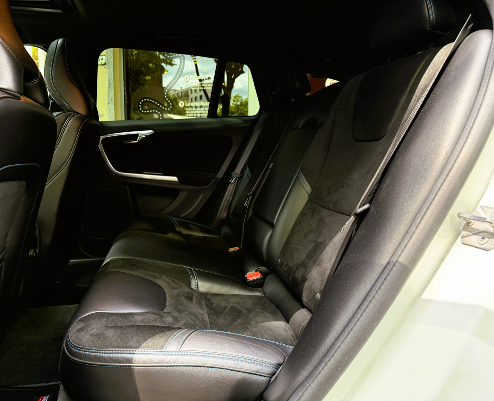Volvo V60 — 11