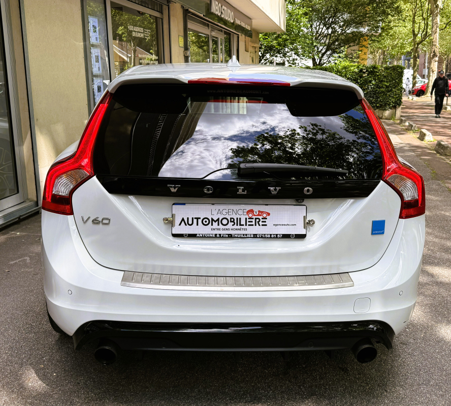 Volvo V60 — 5