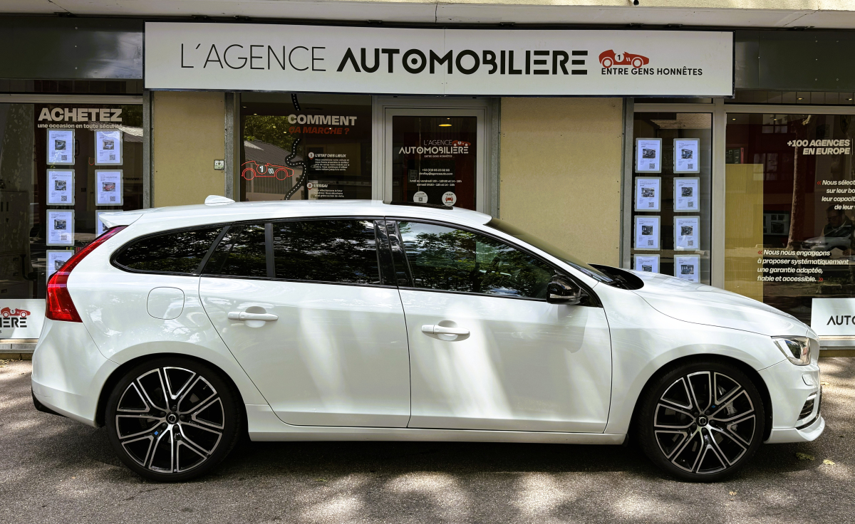 Volvo V60 — 8