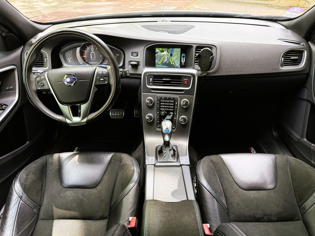 Volvo V60 — 9