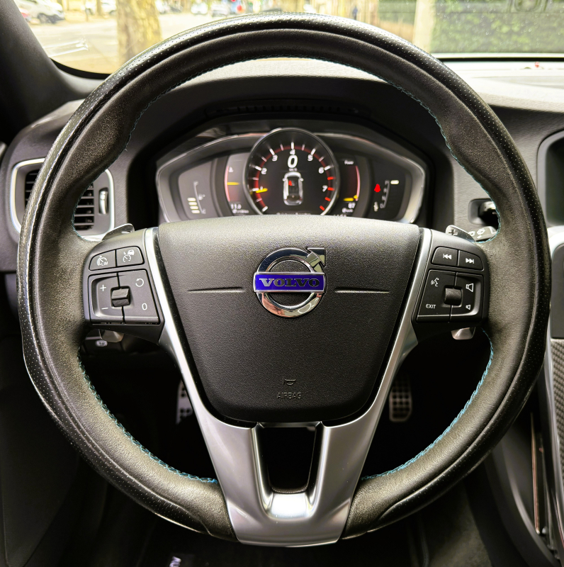 Volvo V60 — 12
