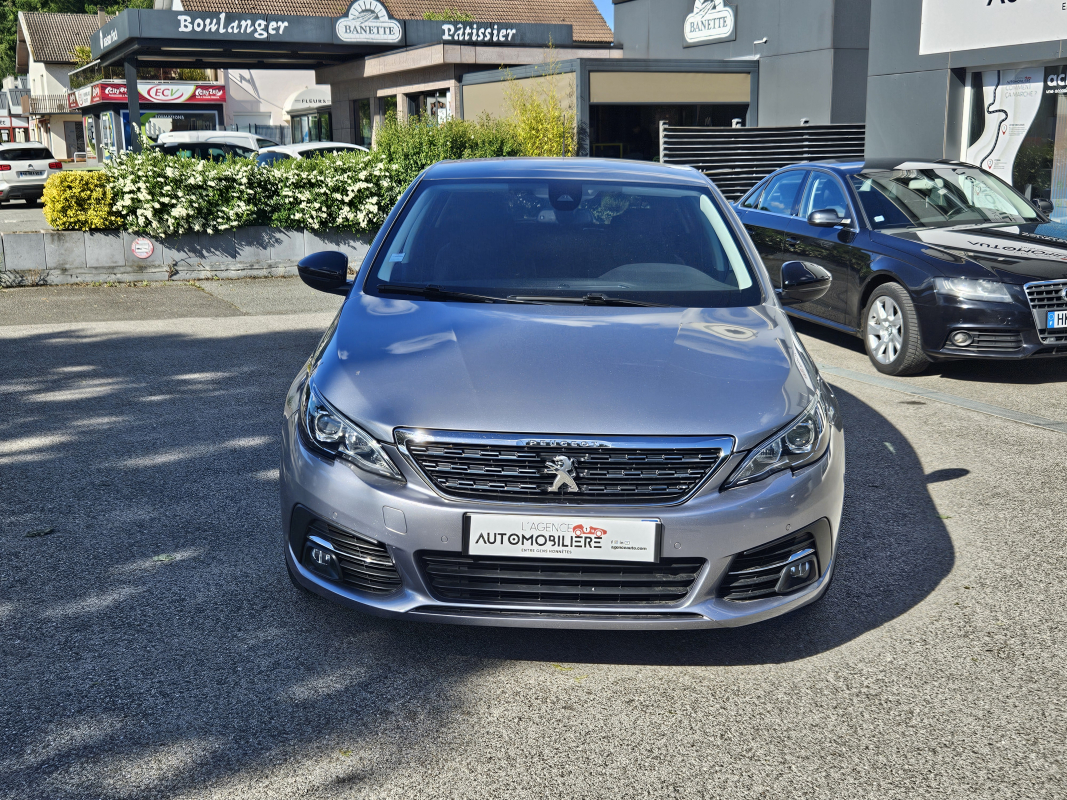 Peugeot 308 — 3