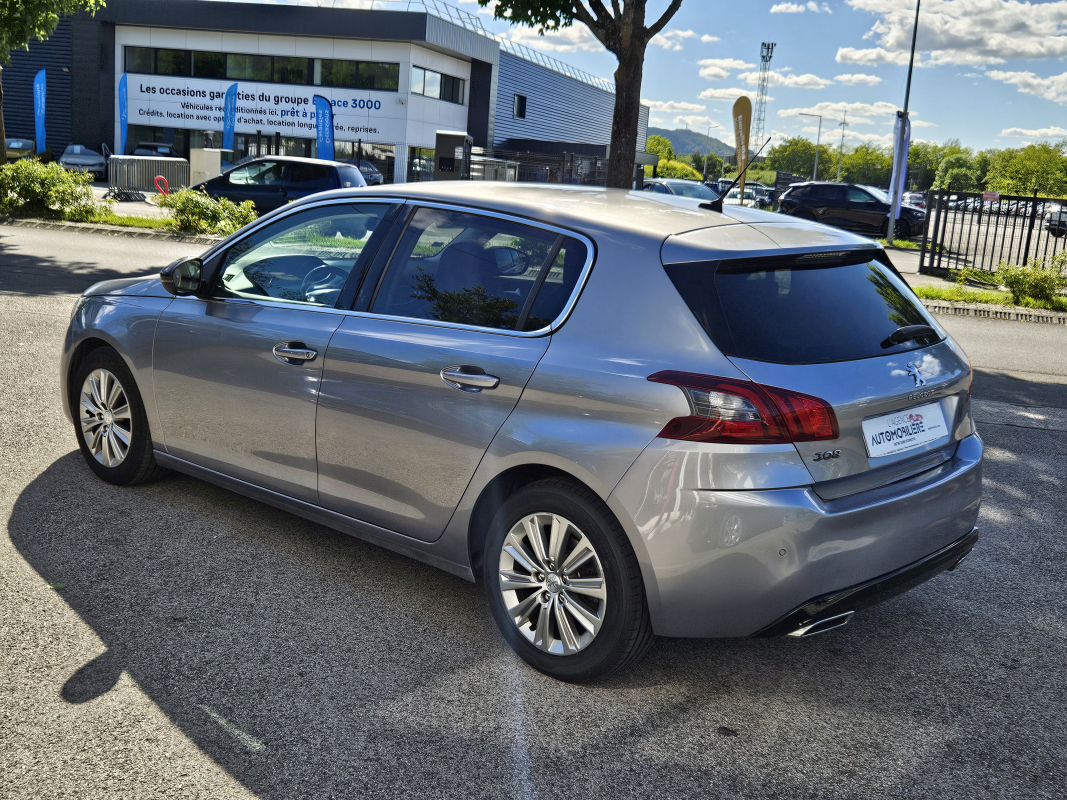 Peugeot 308 — 5