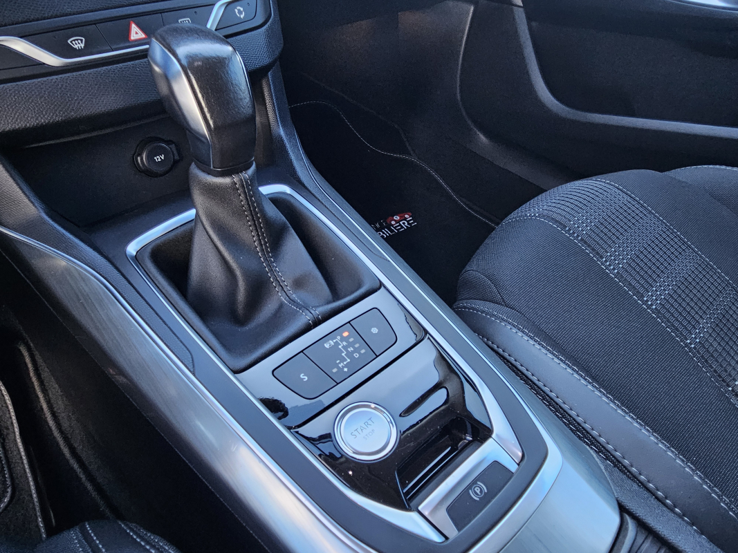 Peugeot 308 — 17