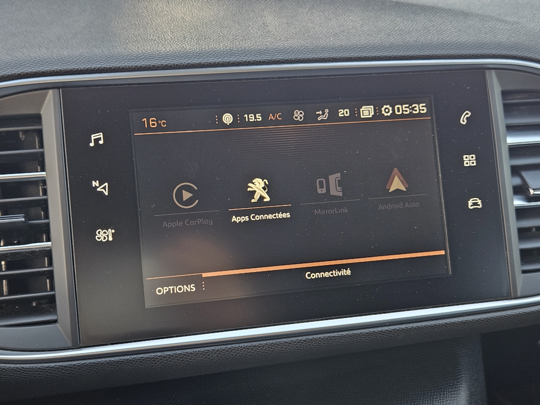 Peugeot 308 — 21
