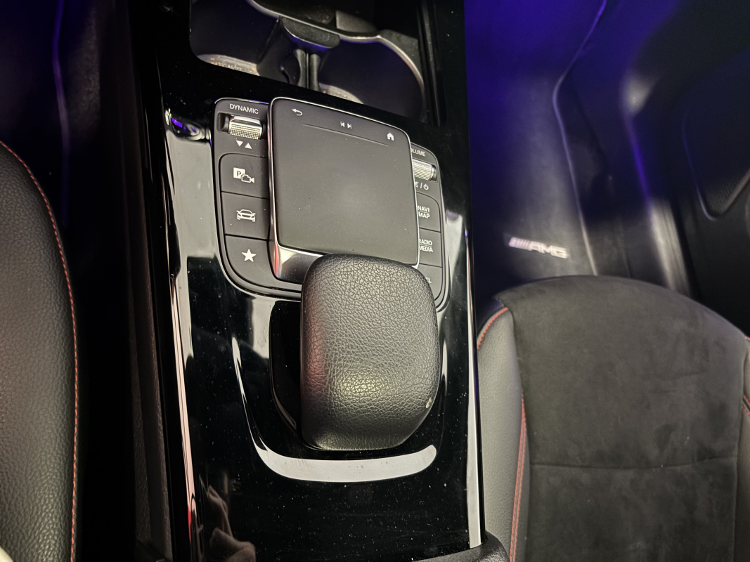 Mercedes Classe A — 23