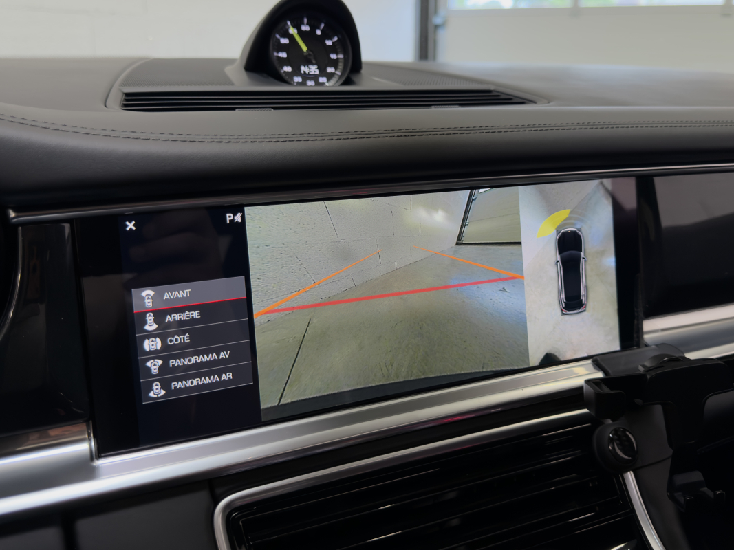 Porsche Panamera — 23