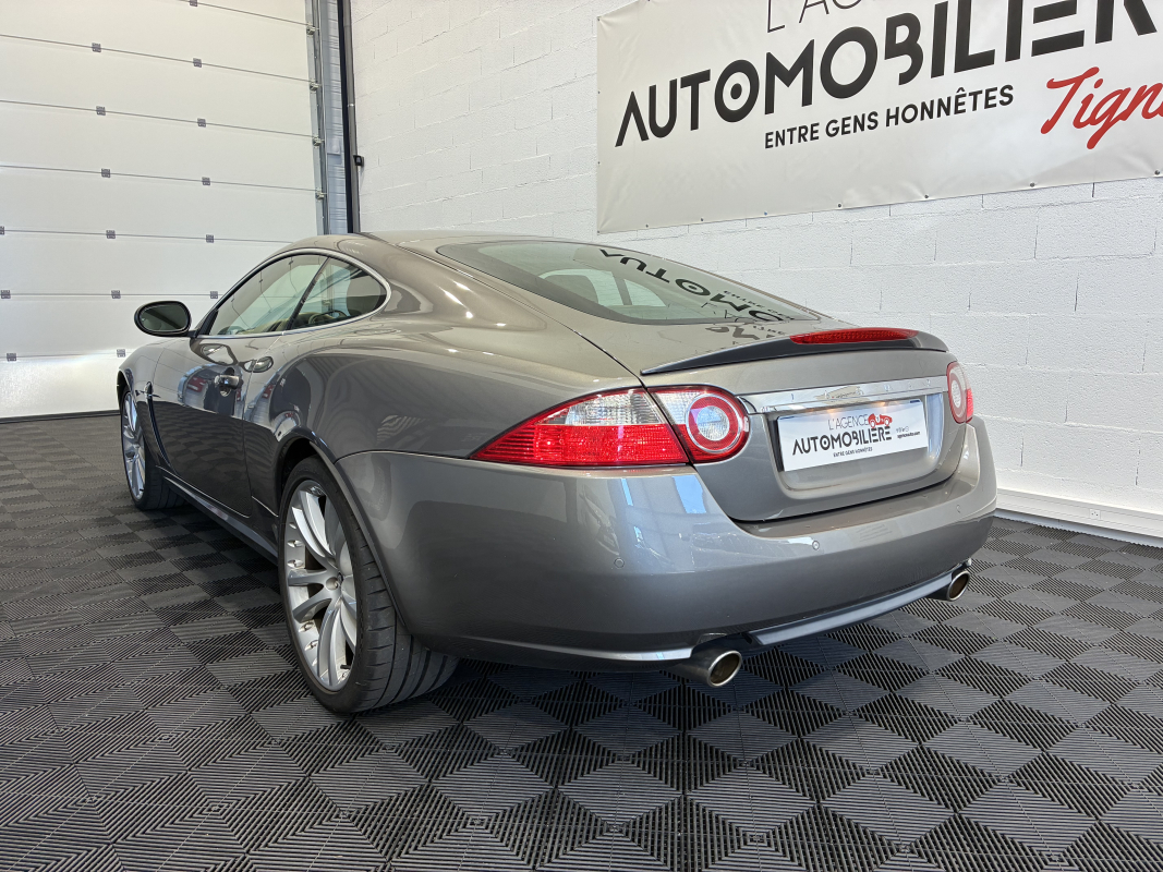 Jaguar XK — 5