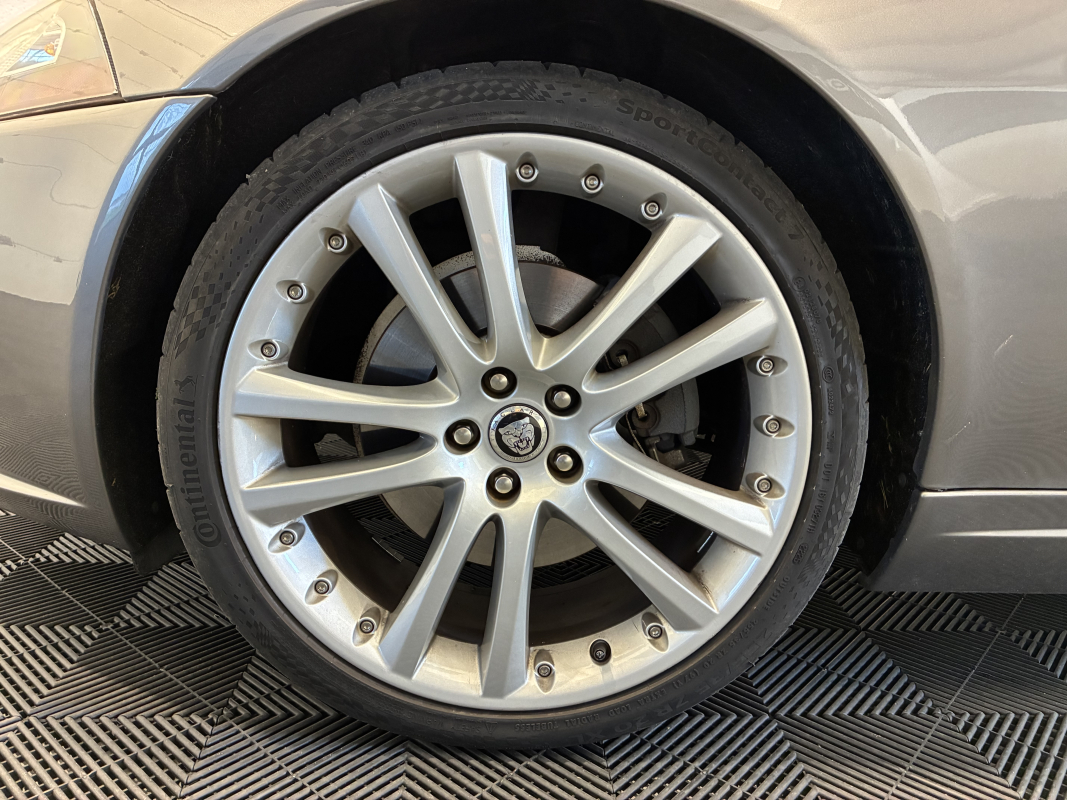 Jaguar XK — 27