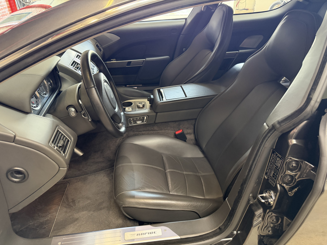 Aston Martin Rapide — 14
