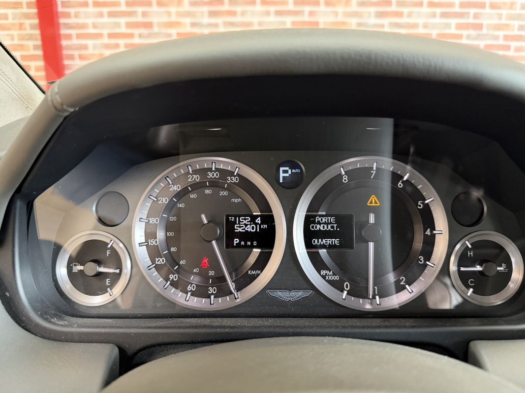Aston Martin Rapide — 17