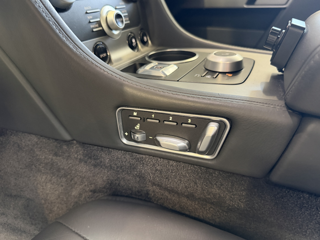 Aston Martin Rapide — 22