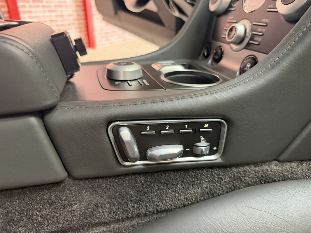 Aston Martin Rapide — 24
