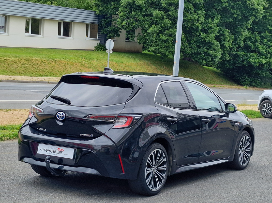 Toyota Corolla — 6