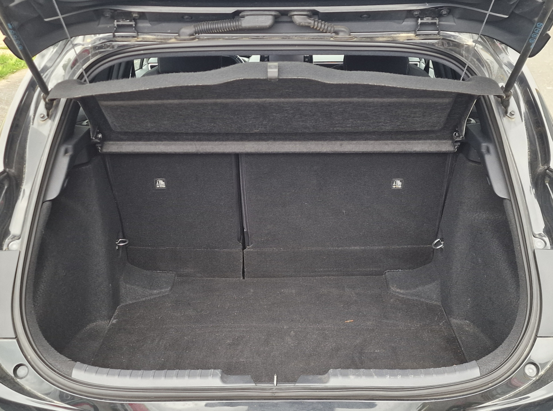 Toyota Corolla — 8