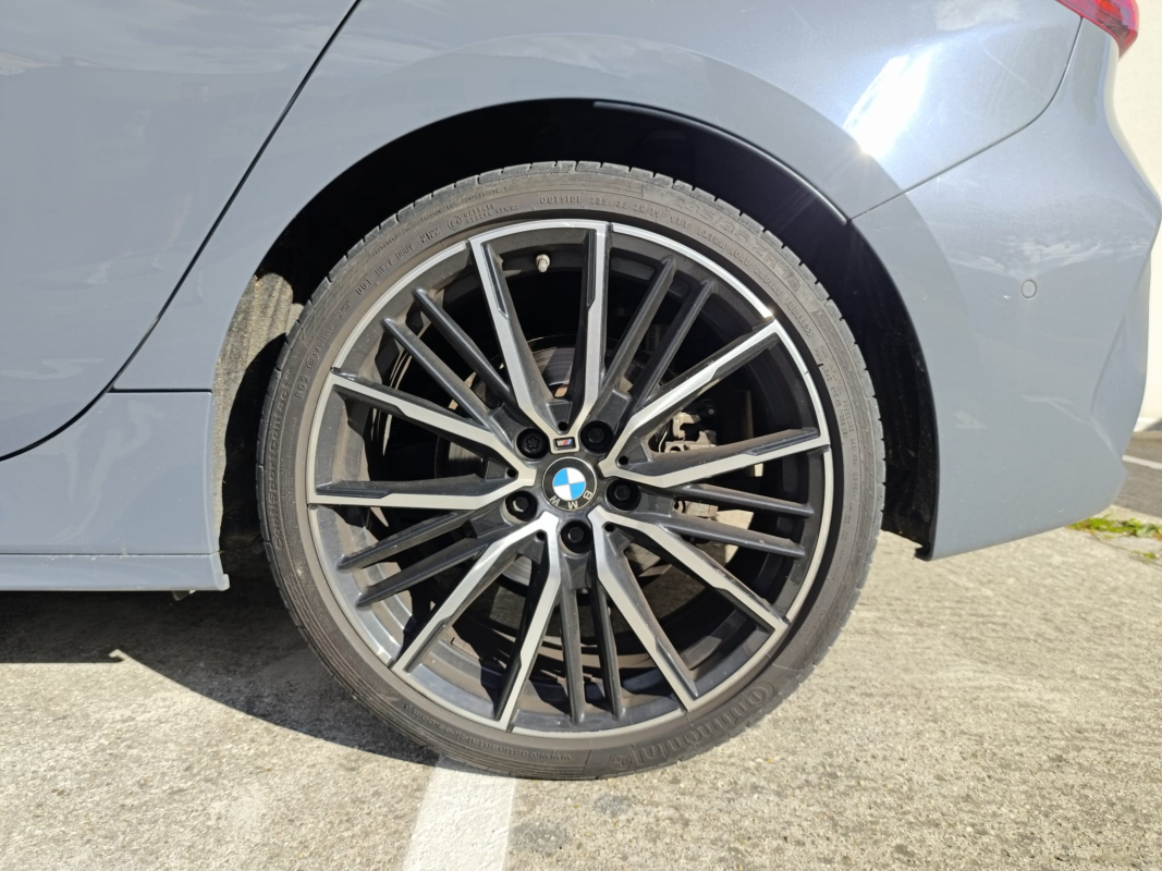 Bmw Série 1 — 25