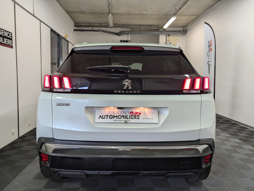 Peugeot 3008 — 5