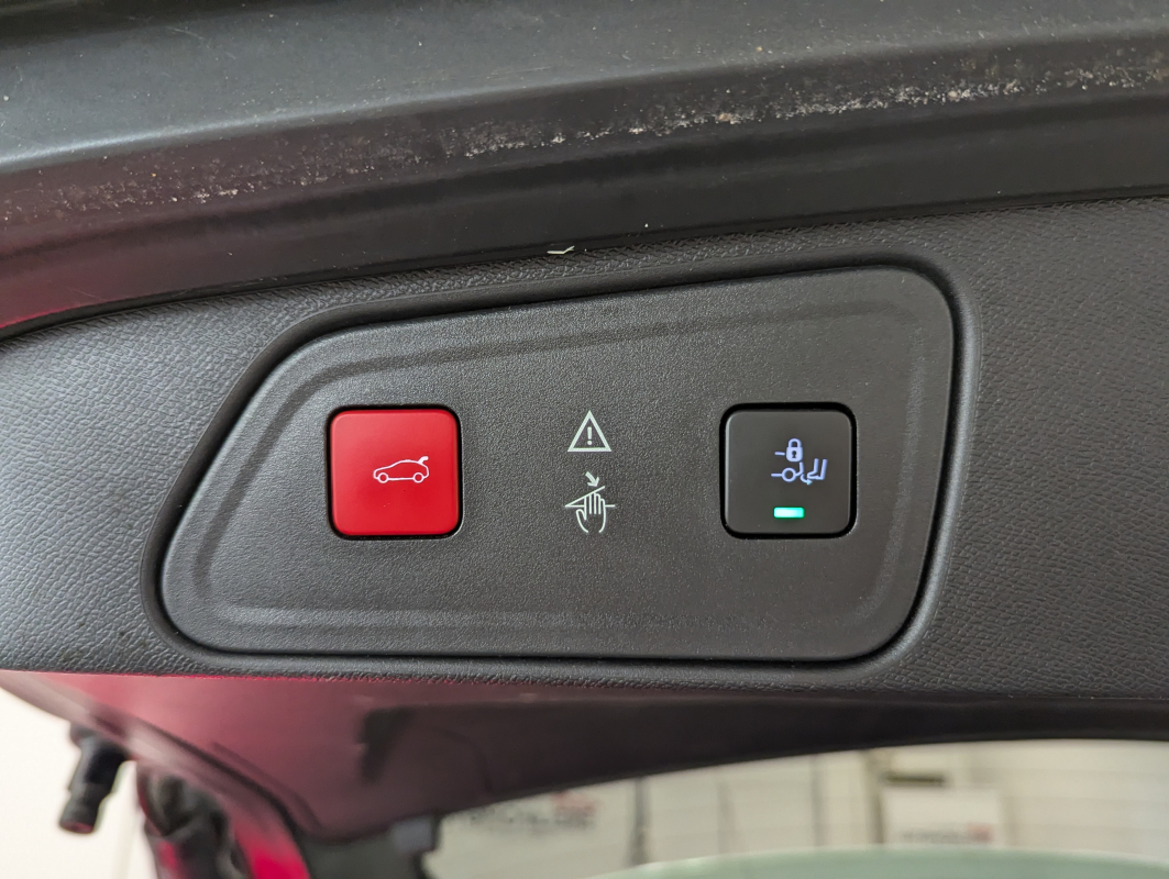 Peugeot 3008 — 24