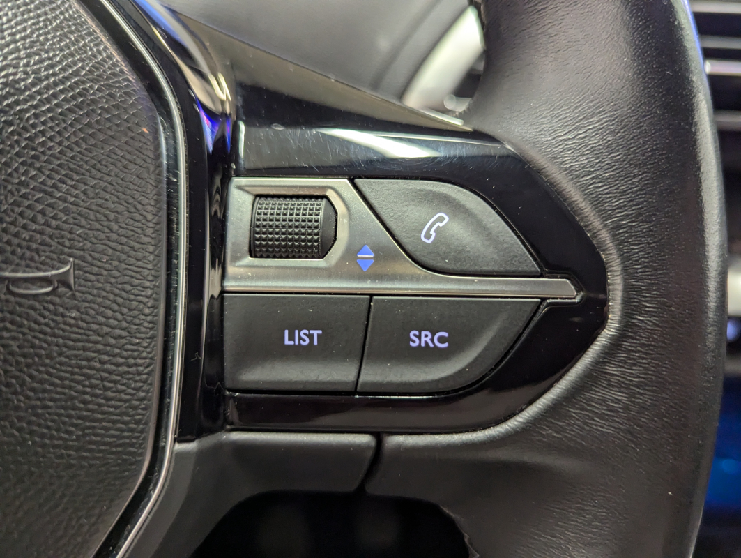 Peugeot 3008 — 18