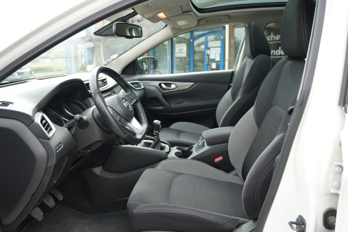 Nissan Qashqai — 35