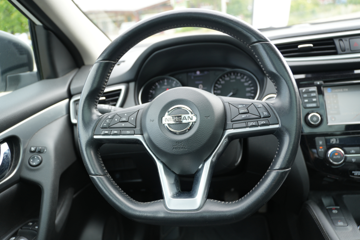 Nissan Qashqai — 14